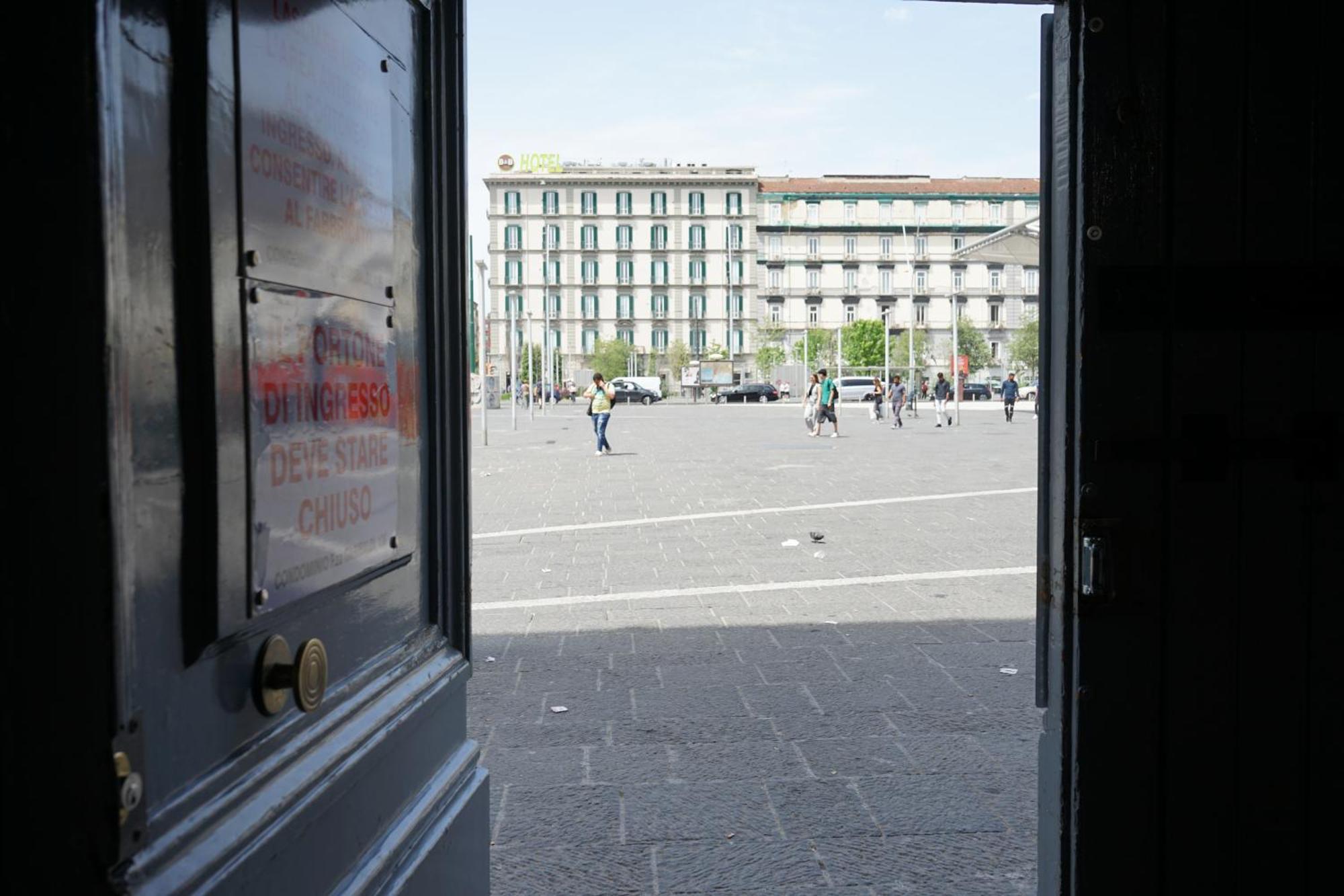 Enjoy Rooms Neapel Exterior foto