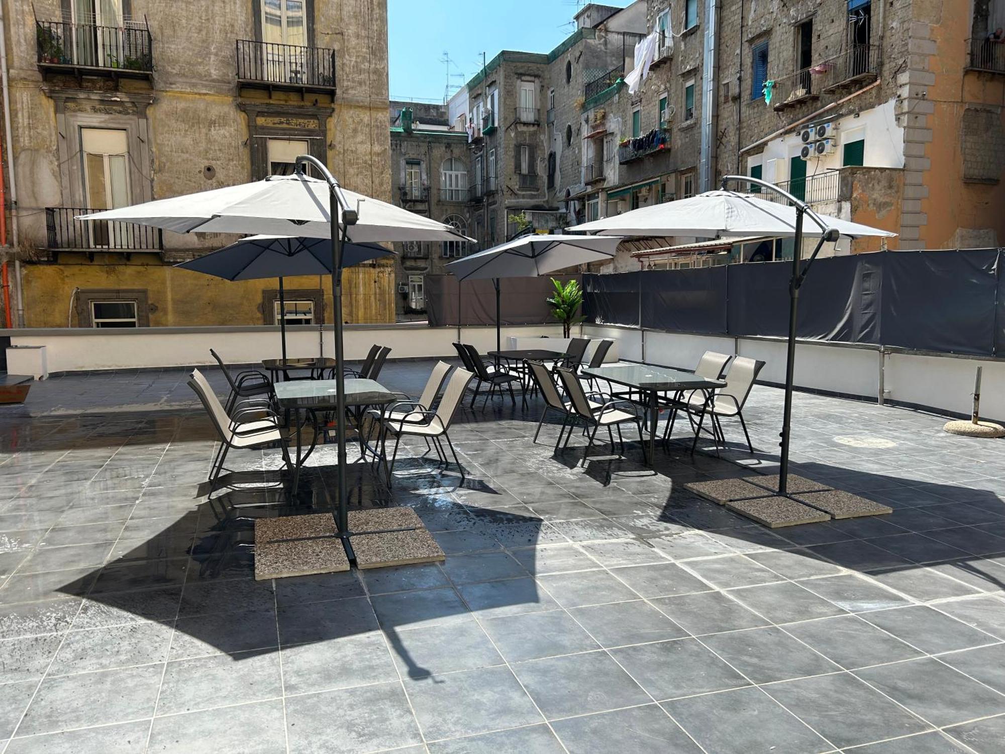 Enjoy Rooms Neapel Exterior foto