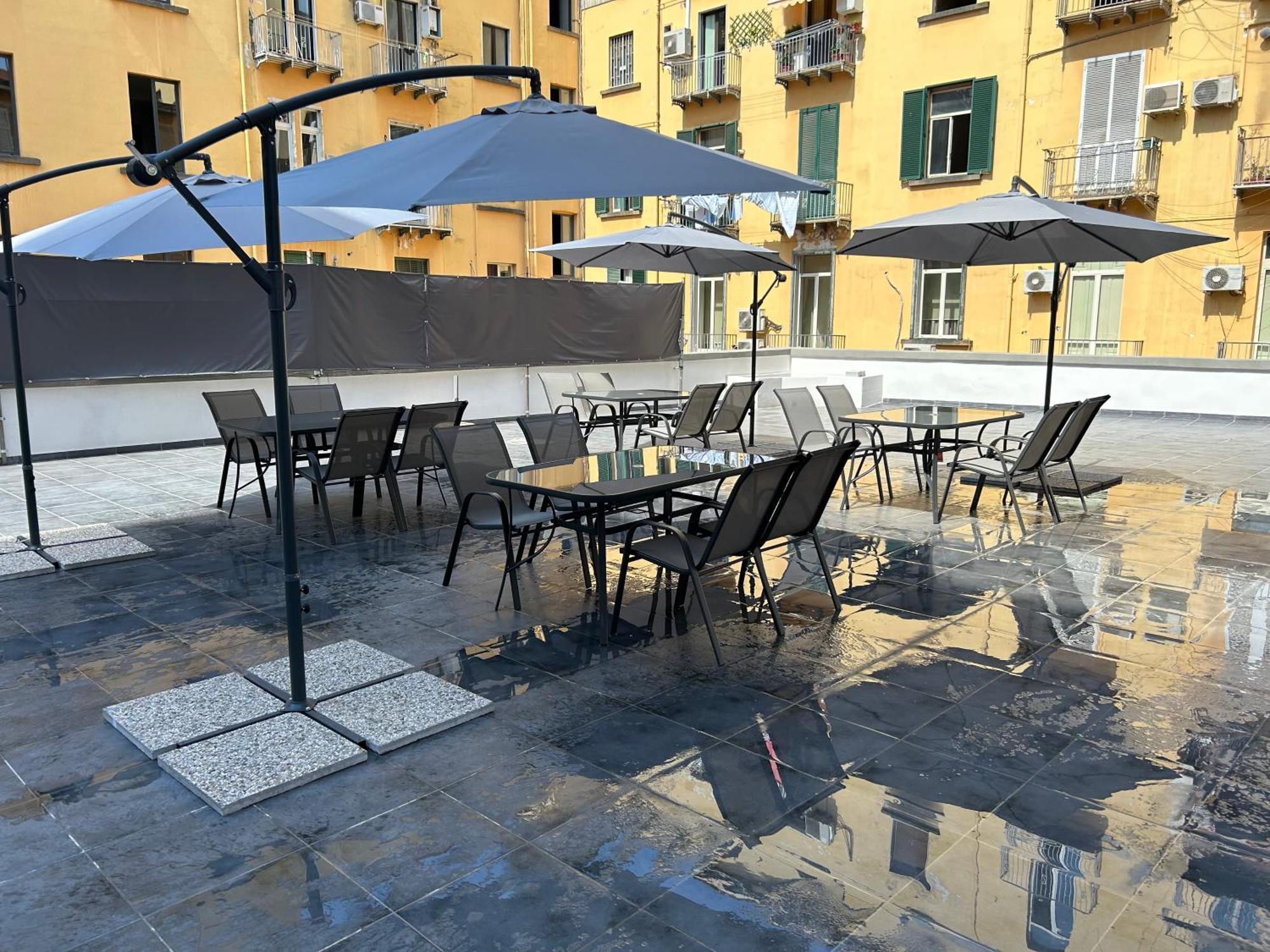 Enjoy Rooms Neapel Exterior foto