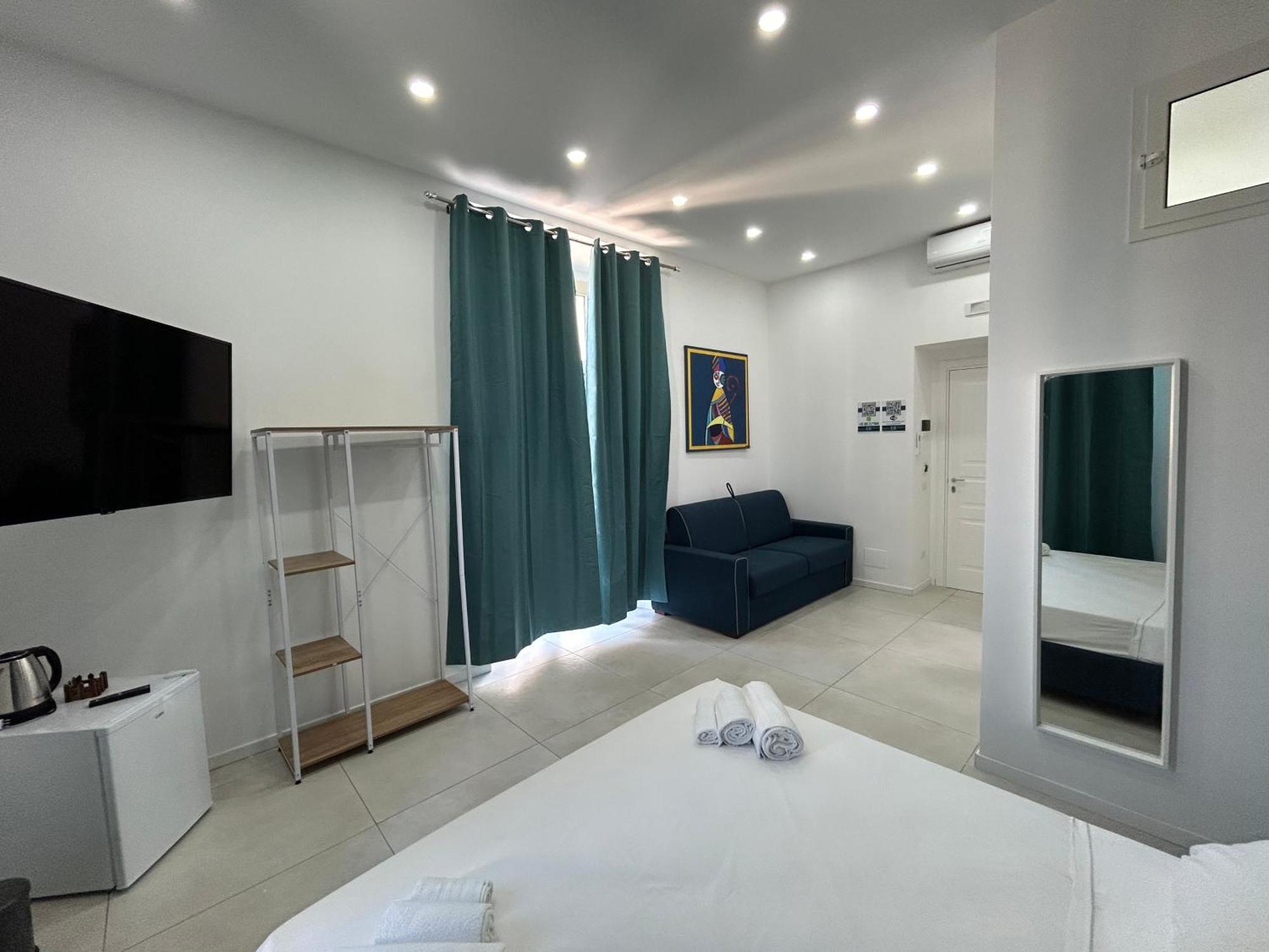 Enjoy Rooms Neapel Exterior foto